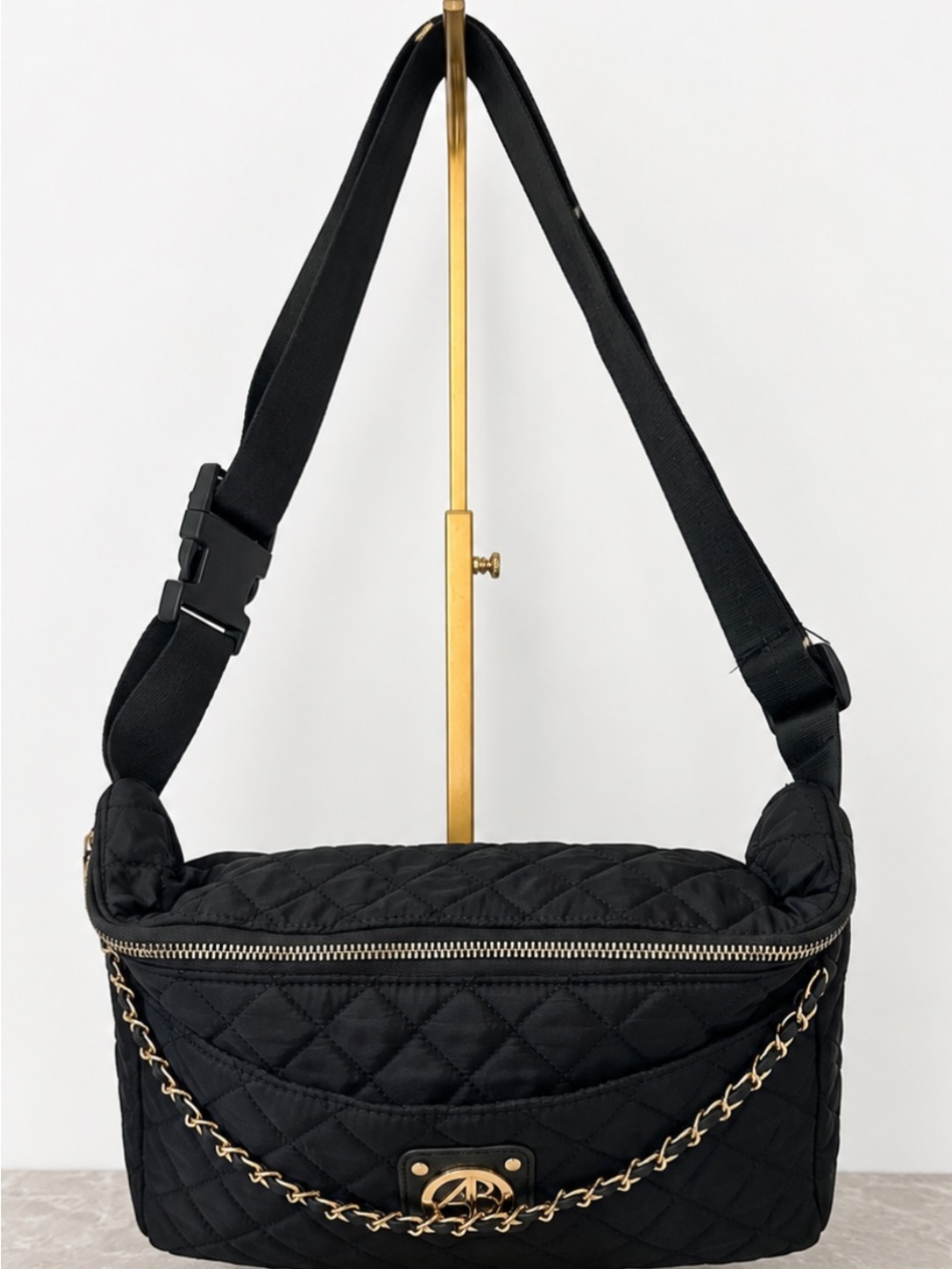 Alexis Bendel Black Quilted Crossbody Bag Gold Chain Nylon Shoulder bag Purse